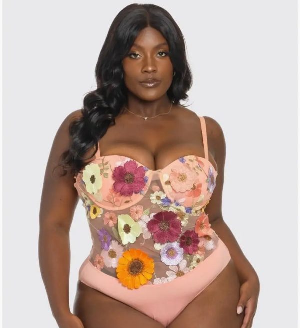 Product Image for  Blooming Bodysuit (Floral Plus Sized Bodysuit)