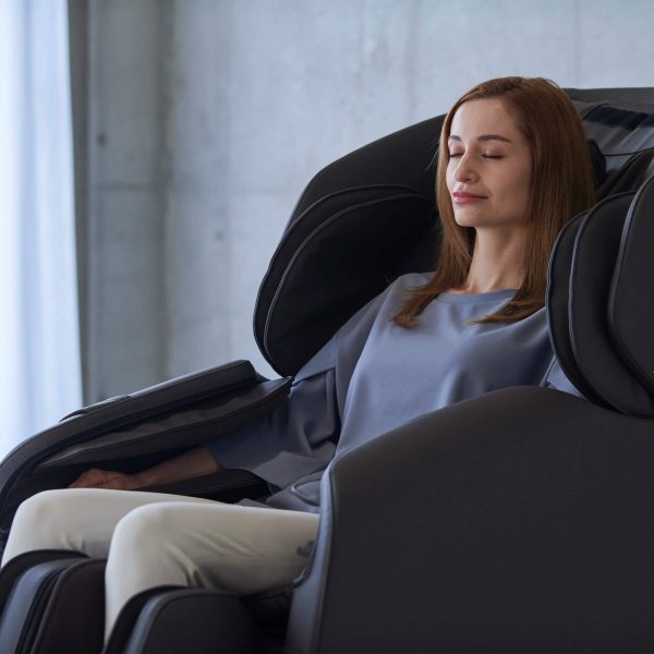 Product Image for  Synca Hisho SL Track Heated Deluxe Zero Gravity Massage Chair