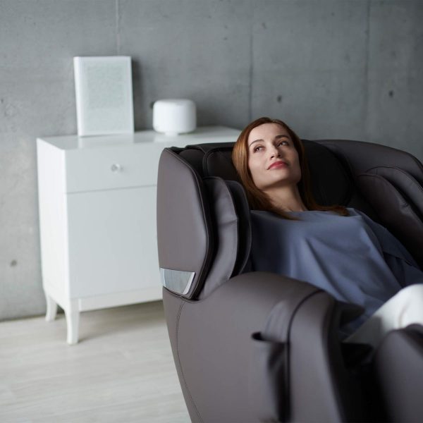 Product Image for  Synca Hisho SL Track Heated Deluxe Zero Gravity Massage Chair