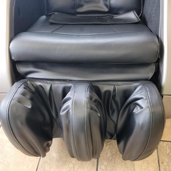 Product Image for  Infinity IT 6900 | Commercial Vending Massage Chairs – Turn Foot Traffic into Revenue