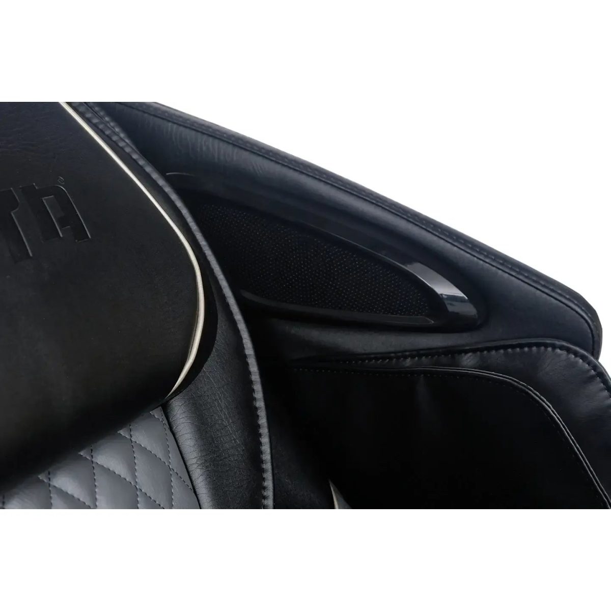 Product Image for Kyota Kizuna M688 Massage Chair