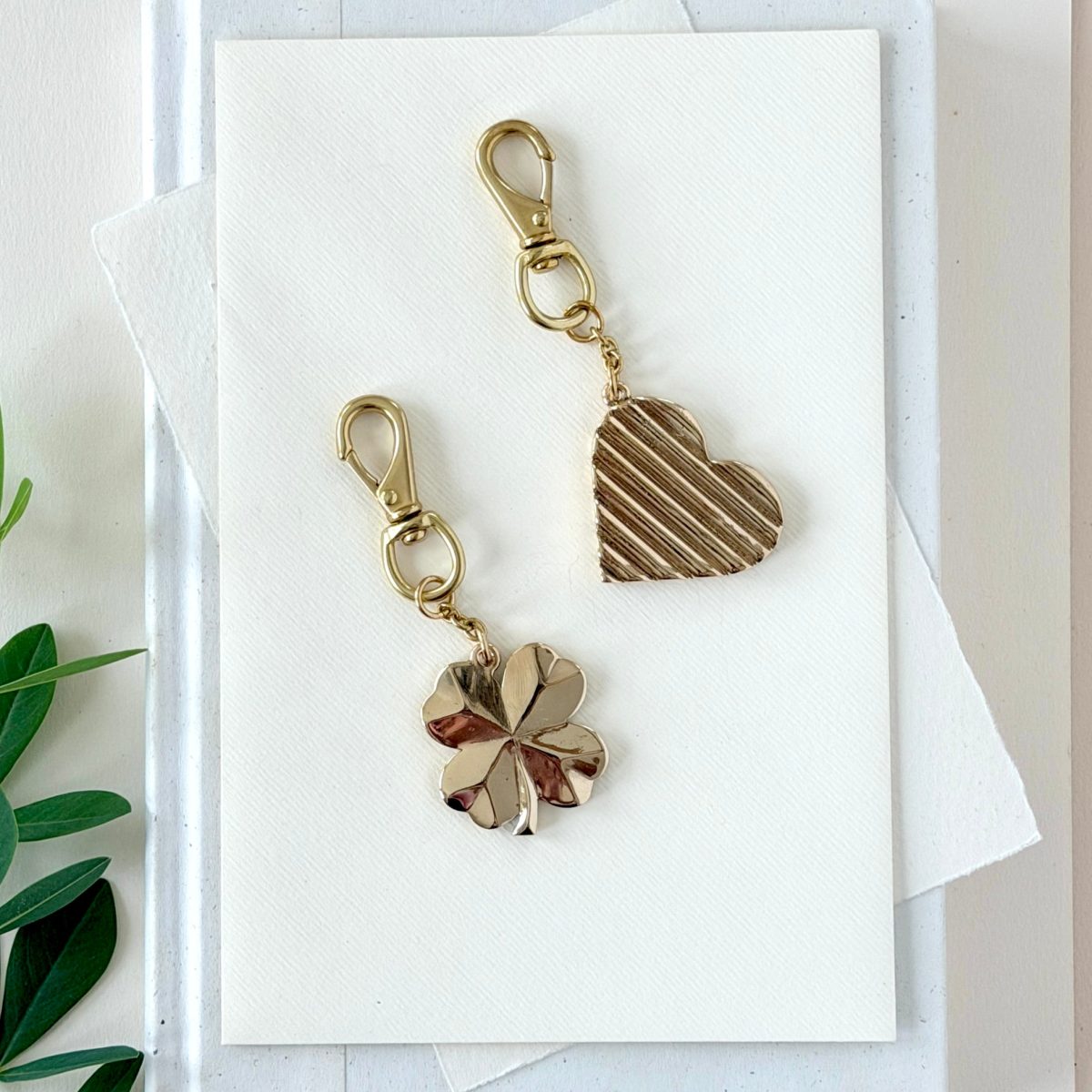 Product Image for BRASS FOUR LEAF CLOVER BAG CHARM